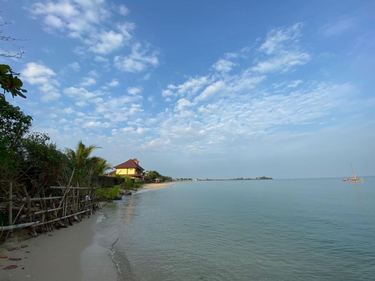 Omah Laut Bondo Jepara - By The Beach, Direct View Of The Sea, Great Base For Water Sports Margokerto المظهر الخارجي الصورة