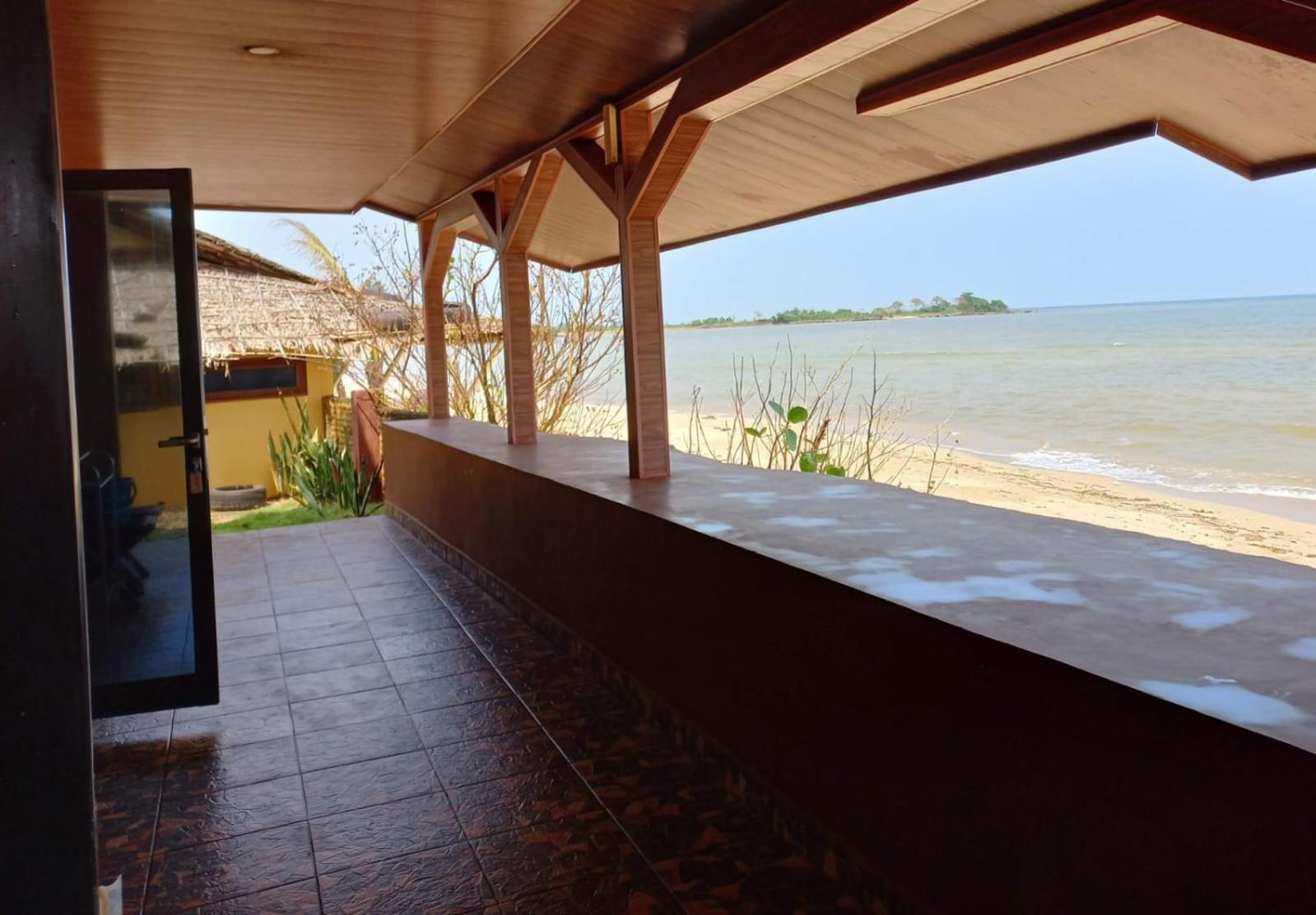 Omah Laut Bondo Jepara - By The Beach, Direct View Of The Sea, Great Base For Water Sports Margokerto المظهر الخارجي الصورة